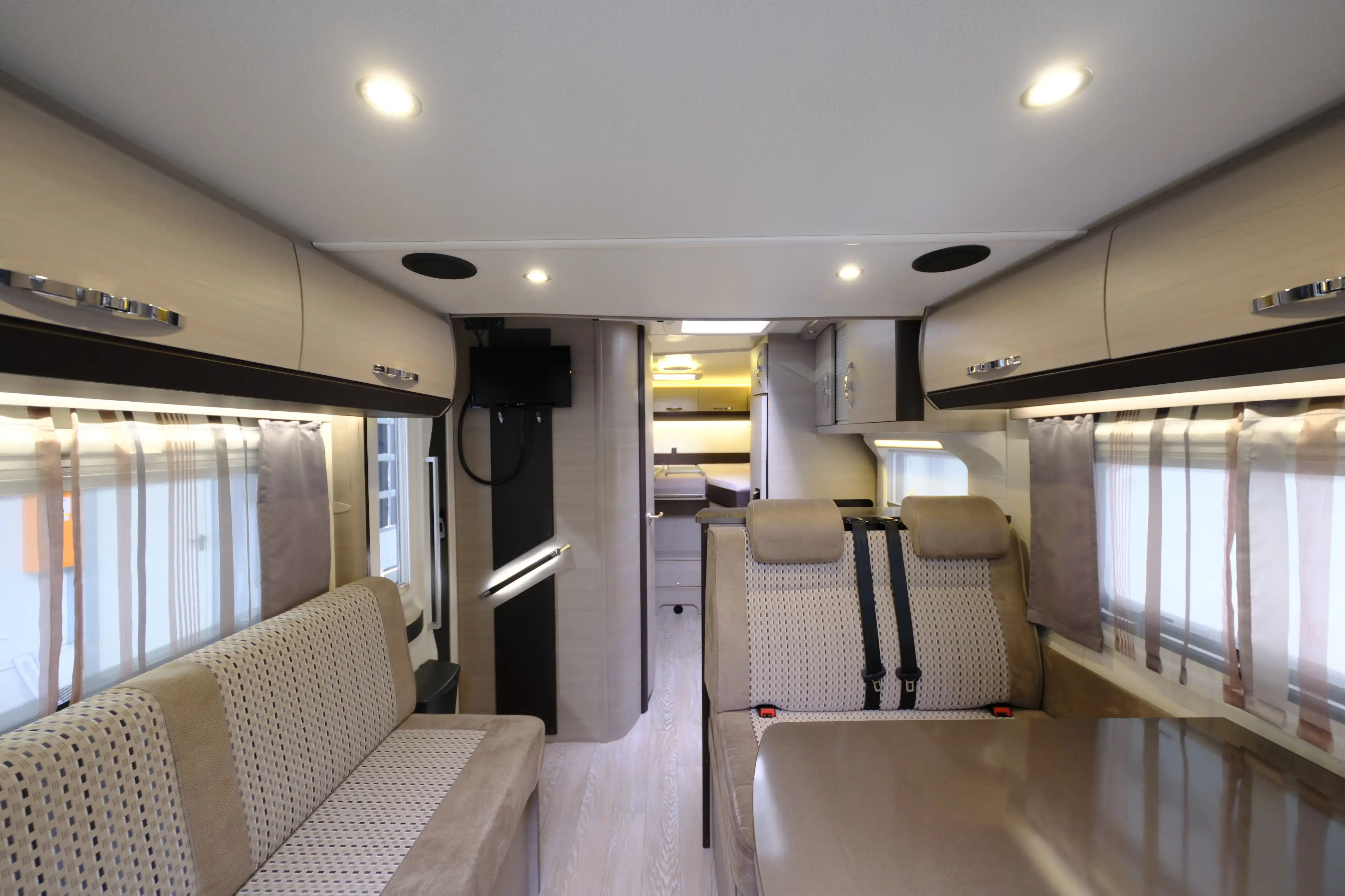 HOBBY Optima De Luxe T 75 HGE - Ansicht 10